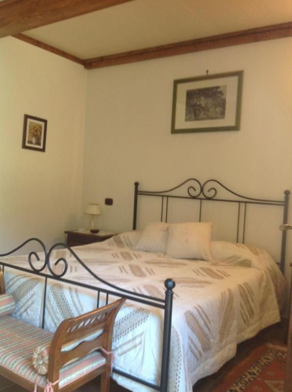 Agriturismo La Collina Siena Room photo
